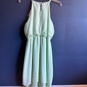 Blue Rain Light Green Sleeveless Top